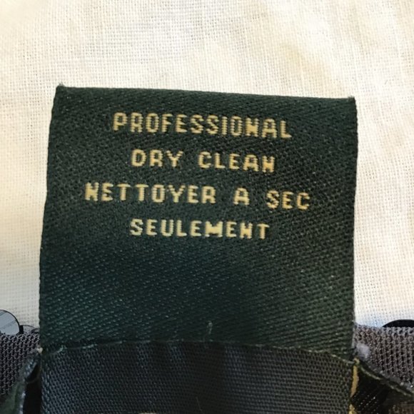 Danier Sleeveless Sequin Top Size M - Picture 9 of 9